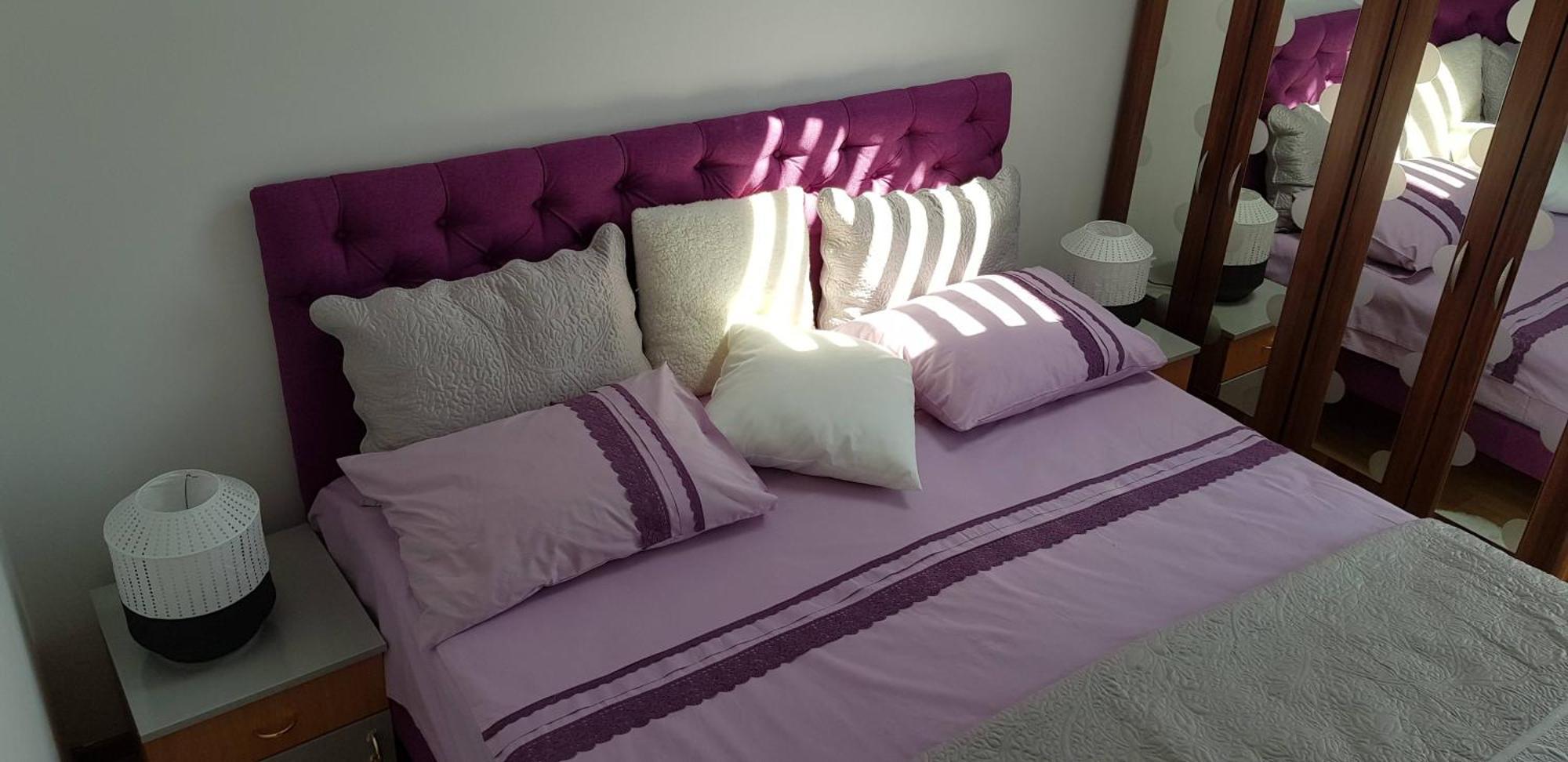 Lux Apartments With Pool Dex Zemun Polje Rum bild